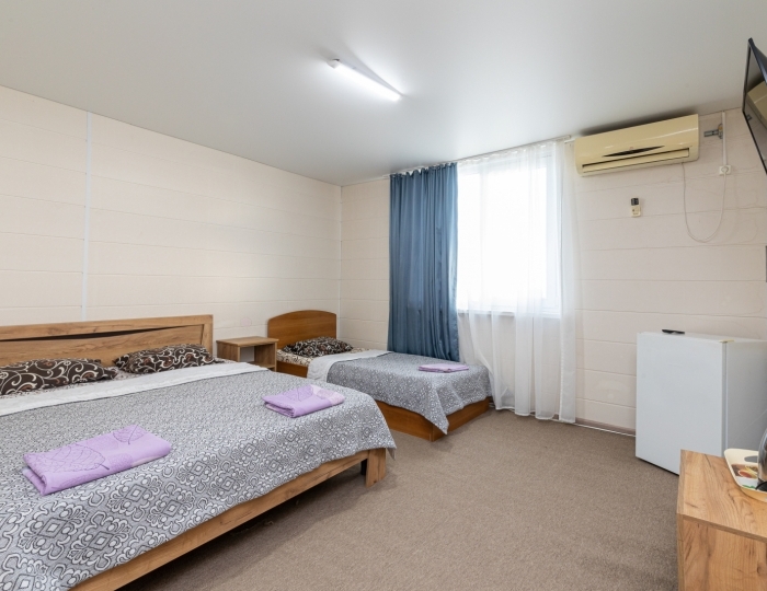 Стандарт 3-местный 1-комнатный в корпусе на пляже - Пансионат «Солнечный» Холодная речка