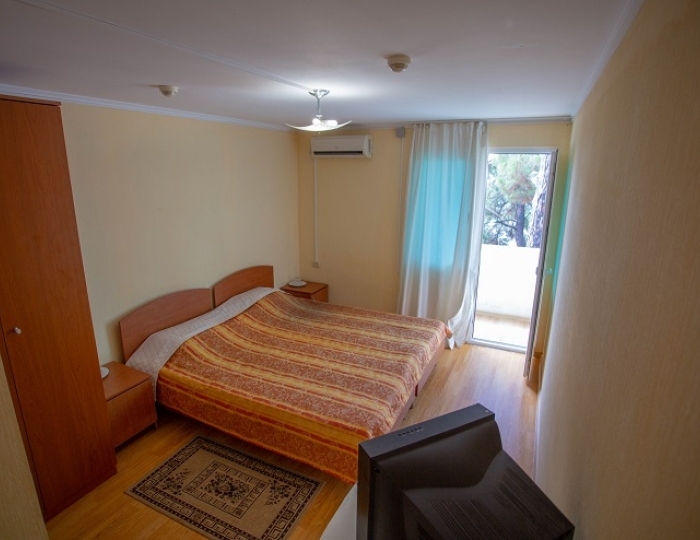 Стандарт 2-местный 1-комнатный с/б в корпусе на территории - Пансионат «Солнечный» Холодная речка