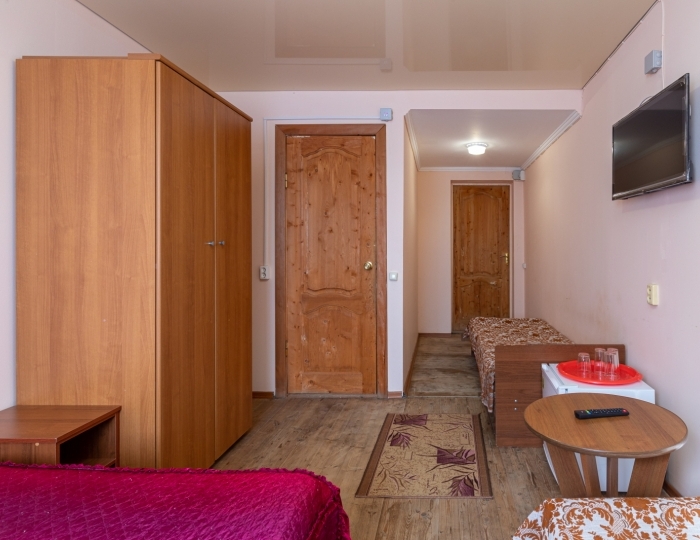 Стандарт 4-местный 1-комнатный в корпусе на территории - Пансионат «Солнечный» Холодная речка