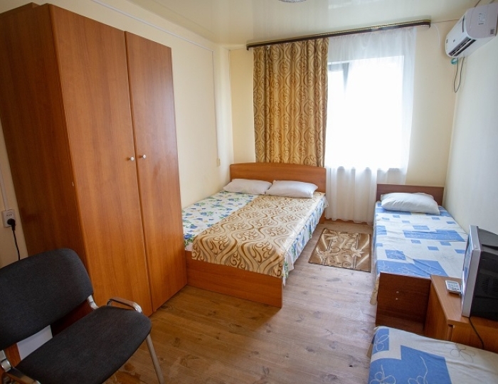 Стандарт 4-местный 1-комнатный в корпусе на территории - Пансионат «Солнечный» Холодная речка
