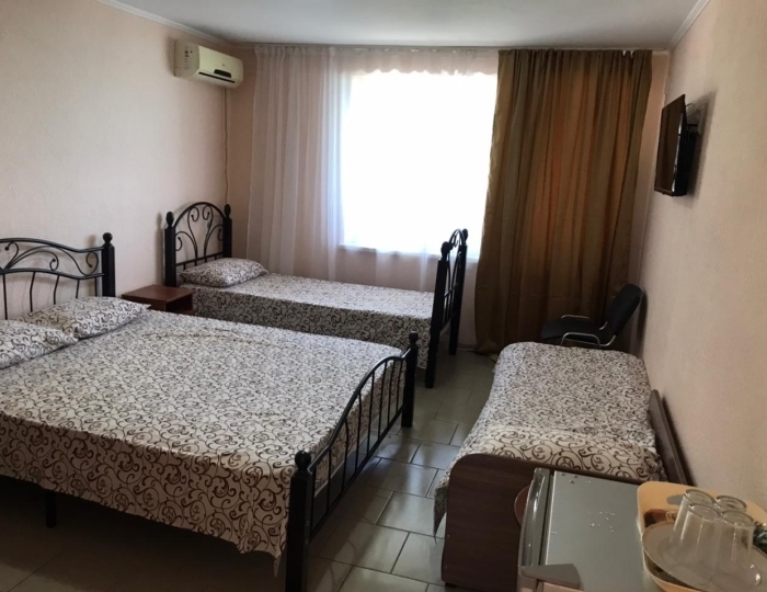 Стандарт 4-местный 1-комнатный с/б в корпусе на территории - Пансионат «Солнечный» Холодная речка