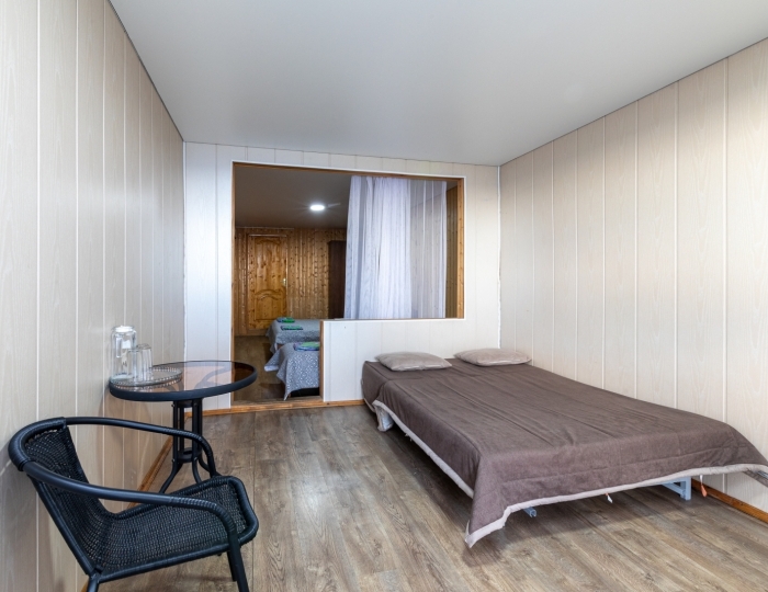 Студия 4-местный 2-комнатный Студио в 2-х этажном корпусе на пляже - Пансионат «Солнечный» Холодная речка